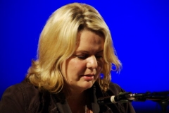 2.Lesung_Ines_10.12.2010.0015
