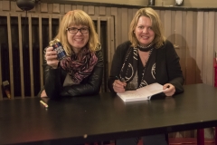 Mady und Ines-2-31