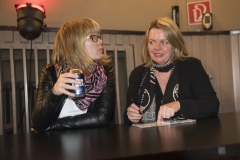 Mady und Ines-2-33